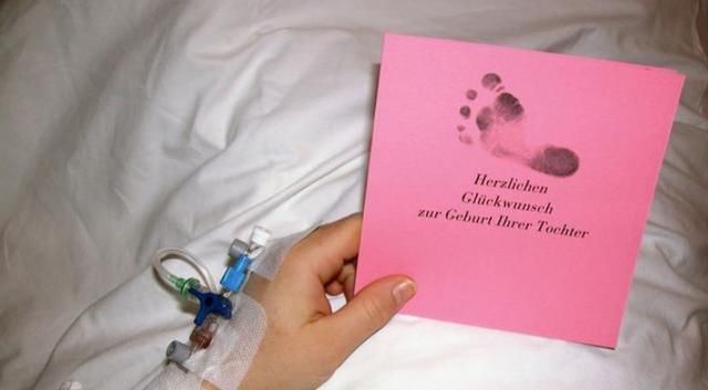  手印|刚出生的婴儿要留脚印？手印为什么不行？看完三个原因就明白了