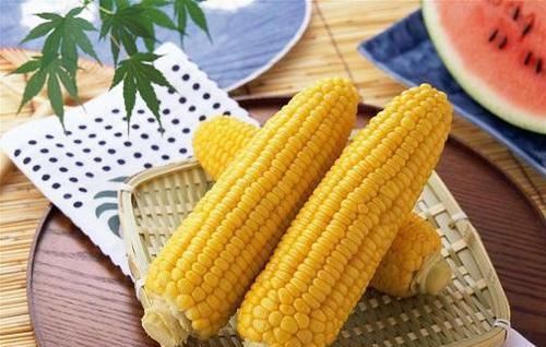 用途|水煮玉米“玉米水”留好了,3个用途,快回家试试