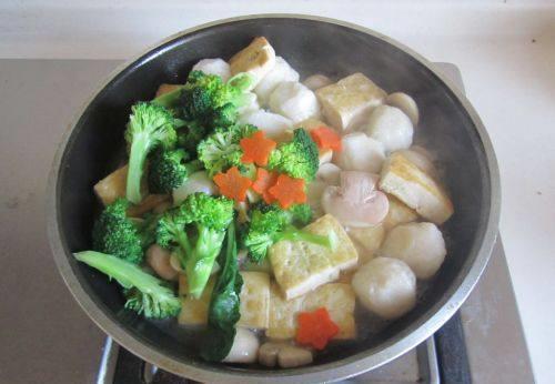  简单|婆婆来城里，我做一桌子菜招待，婆婆你自己吃吧，我们去酒店