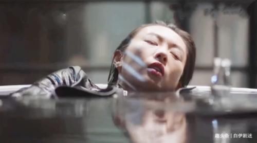  真的|三十而已：顾佳邂逅小帅哥这段，有何深意？她真的想通了吗？