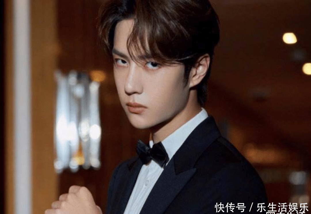 超越|杨超越拍《仲夏满天心》的时候经常忘词,许魏洲经常背两份台词?