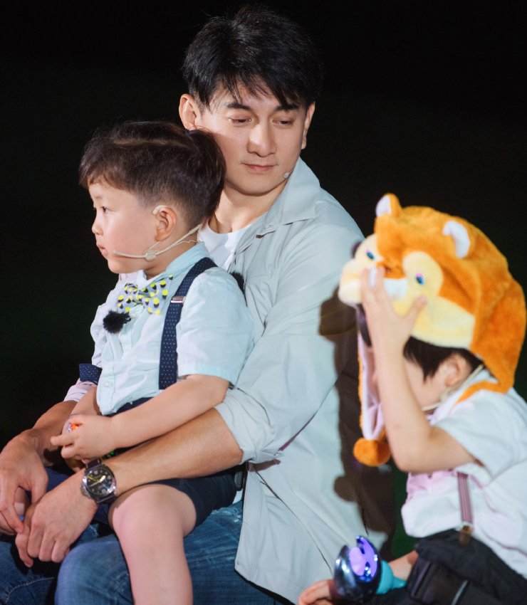  出席|《奇妙小森林》收官，嘉宾盛装出席，我却被谭松韵郑爽给美到了