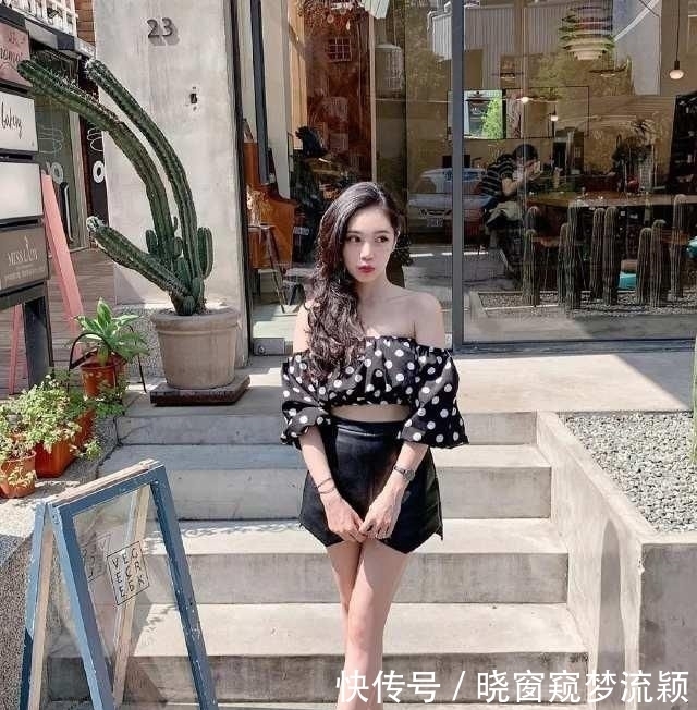  姑娘|街拍美女：因为图三姑娘的笑容，感觉世界又那么的美好温暖