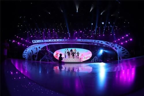 极致|国货美×女性美,《看见美好生活》示范“文化+商业”的极致创新