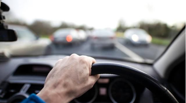  圈圈|墨尔本一人开车买甜圈圈被罚8000刀