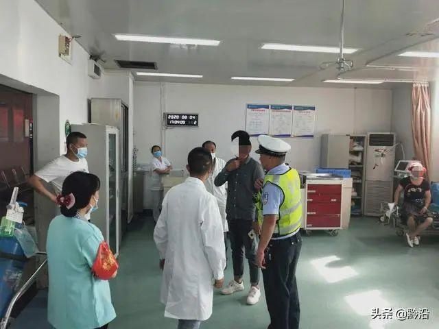  吓人|吓人！男子行车途中，飞石弹进嘴里，卡住了喉咙