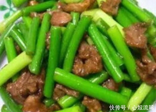 关键|蒜苔炒肉,蒜苔需要焯水吗“这一步”很关键,但多数人没做对!