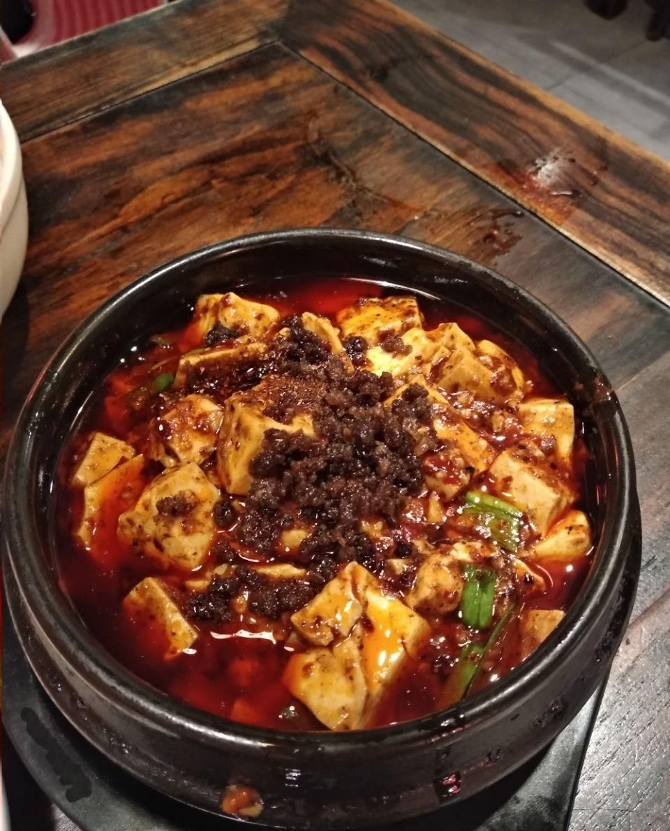 外国|外国朋友为中国菜取的“高大上”的名字,网友看完:笑破肚皮!