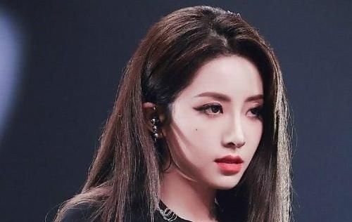  青春|《青春有你2》成团夜太遗憾 她终究还是炮灰 以貌取人始终存在