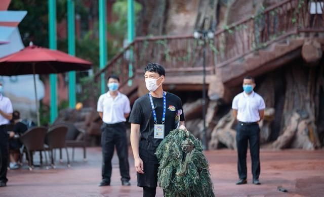  陈学冬|陈学冬被扒、吴奇隆被按倒，《元气满满的哥哥》真是撒了欢的在玩