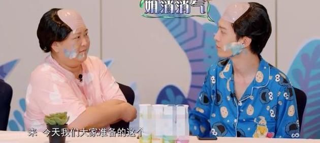  睡醒|玩游戏作弊，连喝水都作假，郑爽太敷衍遭杨迪怒怼：认真点