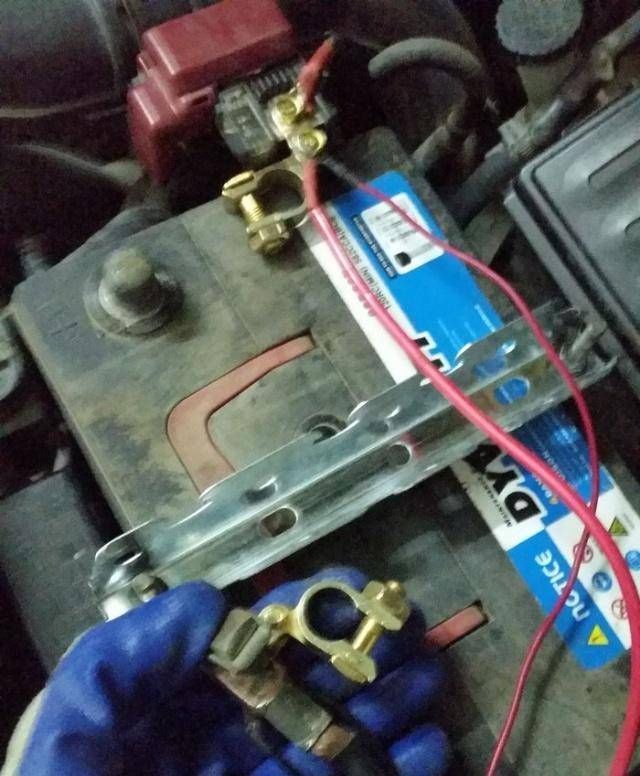  手磨机|骐达06款70ah安时电池详细安装