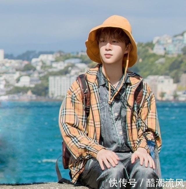 范丞丞|男孩只能穿黑白配吗?范丞丞样式非常实用