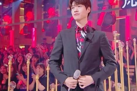  姐姐们的镜|魏大勋空降《浪姐》，嫌弃黄圣依的小表情、看轻前辈的辛苦努力