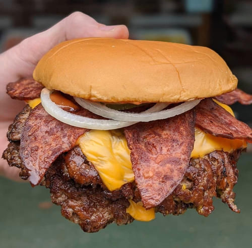  牛肉|吃着最大的松露汉堡