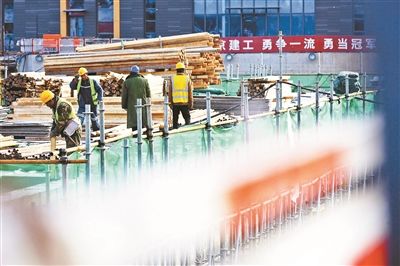 热点舆情报告：北京朝阳站交通枢纽全面复工