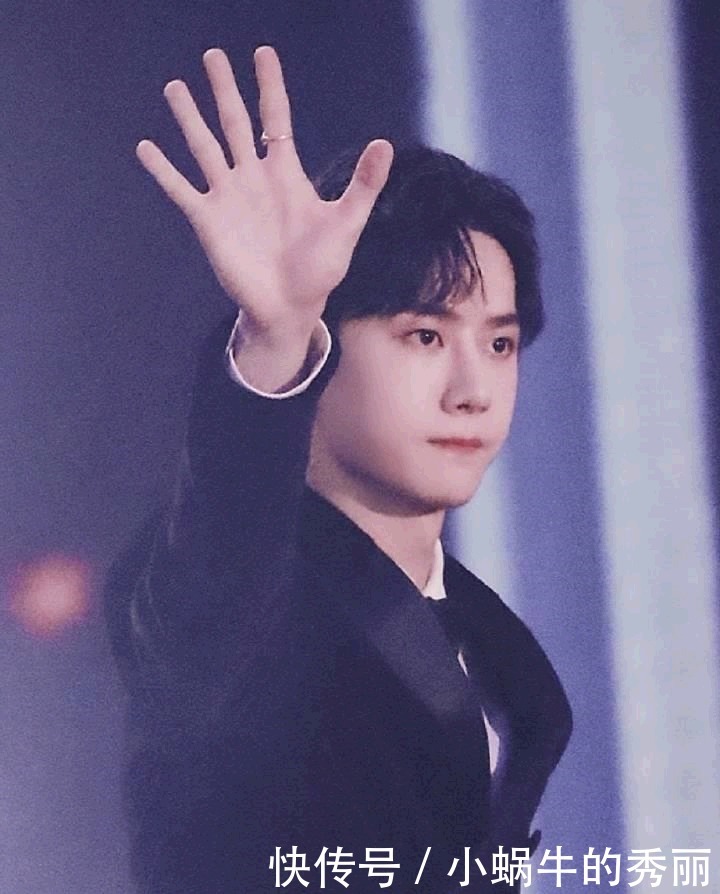 舞台|王一博818热度绝了!而且解锁粉丝新高!_舞台