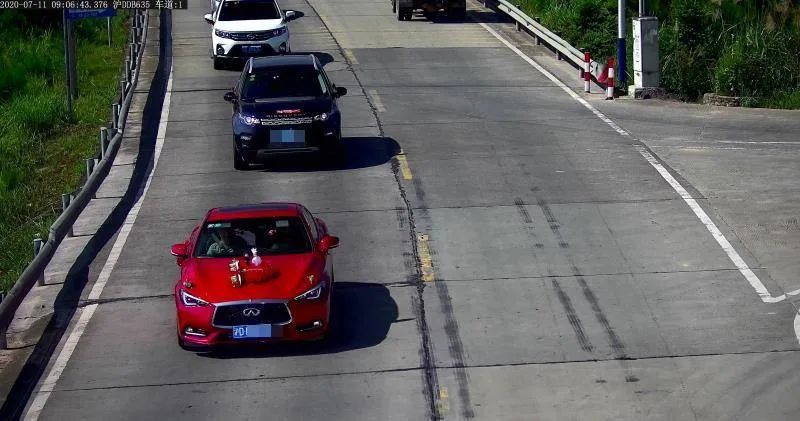 英菲尼迪|花5万元买了辆40多万的车？泉州这3名男子栽了