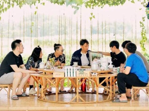 向往的生活|黄磊不小心说漏嘴:下季《向往生活》将换嘉宾?导演圆场都来不及