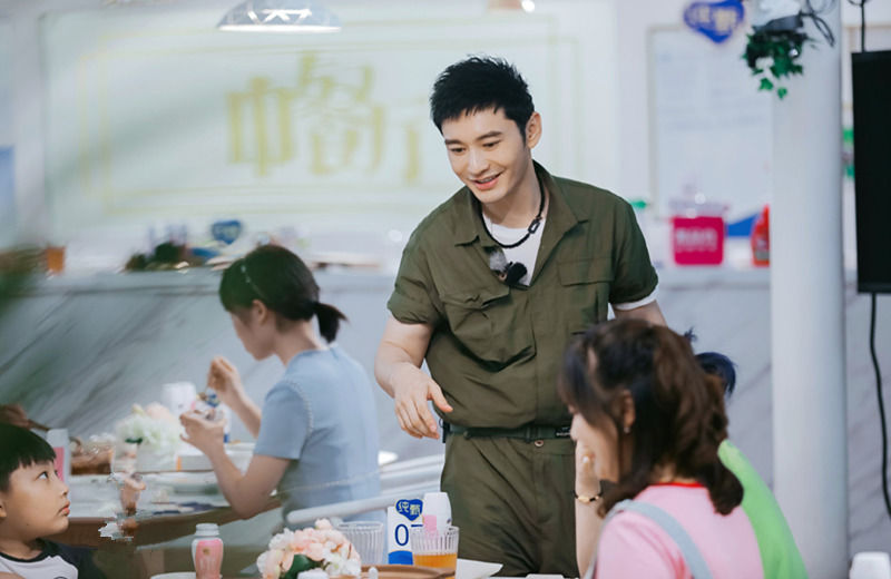  乘风破浪|《乘风破浪》竟有第二季？黄晓明邀请赵丽颖参加，被拒绝表示害怕