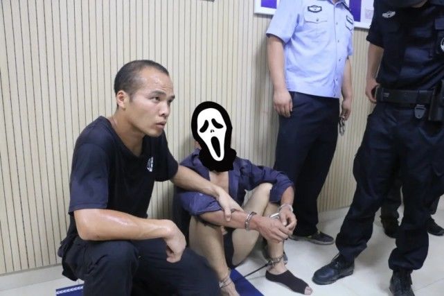 衣服|扛着一辆摩托车在山上逃窜！浙江持刀抢劫犯落网，逃亡中曾偷稻草人衣服伪装流浪汉，几天里只吃了一个南瓜