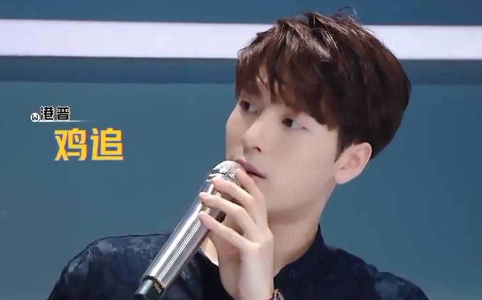  导师|《少年之名》王嘉尔嘴瓢现场，引众人大笑，说好话不利索这可还行