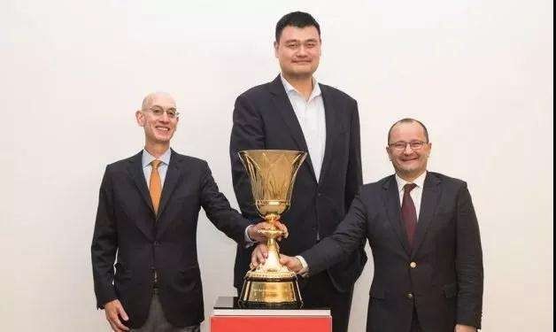  中国|姚明PK萧华大获全胜，CBA今日官宣巨大利好，这场胜利属于中国人