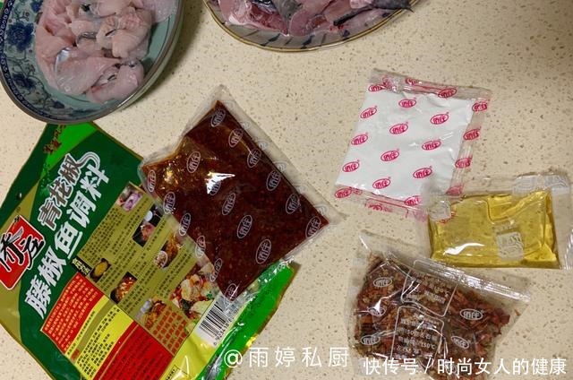 简单|犯懒就做这一锅,简单、省心,却开胃下饭!10多分钟就可端上桌