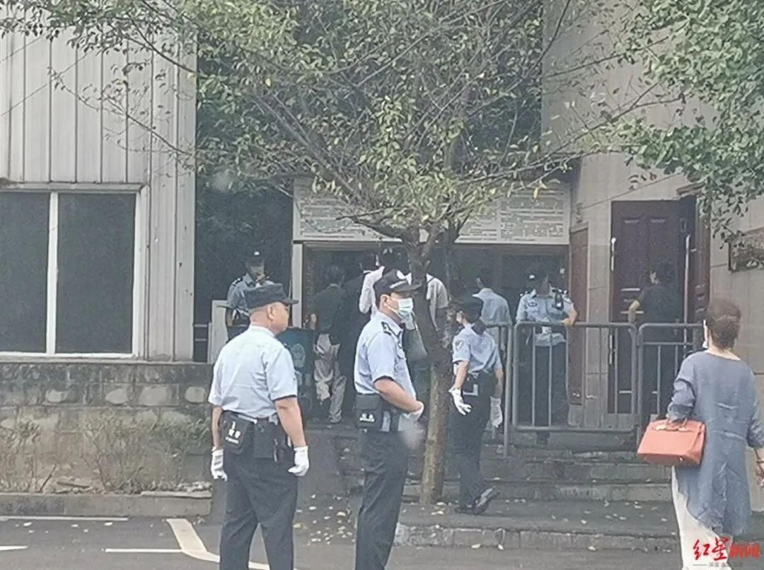 女艺人|知名女艺人母亲被撞身亡，今天开庭！细节披露
