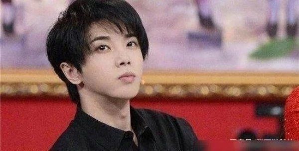  综艺节目|在表现中看了华晨宇这两个综艺节目，观众会喜欢的，且答案很好