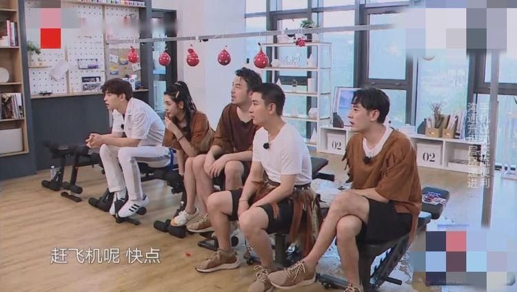  认雷|《极限挑战》赵小棠综艺首秀！认雷佳音“大舅”，是羡慕虞书欣？