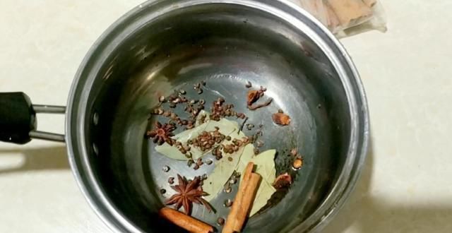 汤汁|饺子汤汁这样调制，味美汤鲜，保证能吃三大碗