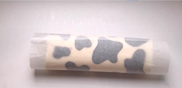  详细|奶牛色的毛巾卷你吃过吗？速来围观2人食网红烘焙详细教程