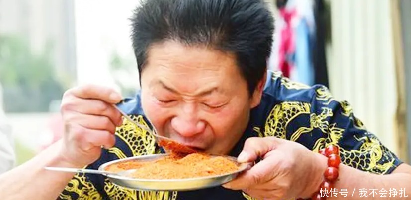 qt:colorful,nbbdpp_-10000,nbbscoreee_-10000,nbbstratest_nh2_1|“中国辣王”李永志,不听医生劝,一天5斤辣椒加白酒,如今怎样