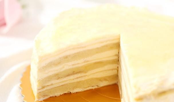 美味|平底锅做出美味甜点,榴莲千层蛋糕,打卡奶油爆浆的西点美食!