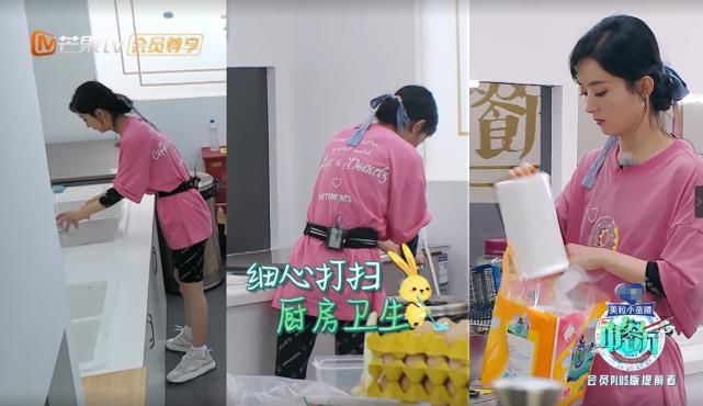  黄晓明|《中餐厅》张亮菜品没熟遭客人投诉，谁注意赵丽颖做法？比节目组有良心