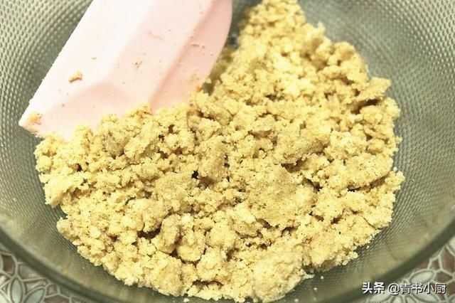 材料|宅在家做椒盐酥饼,外皮酥脆,轻松一碰就掉渣,少糖少油零失败