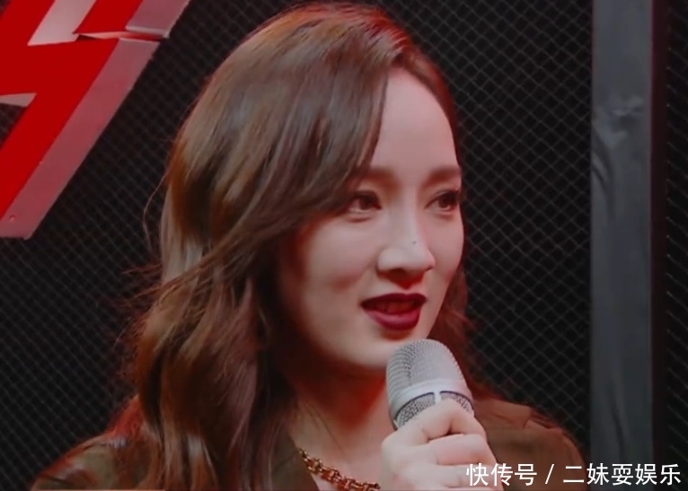 拉票|《浪姐》总决赛,张萌担任主持是败笔,安排蓝盈莹拉票太尴尬