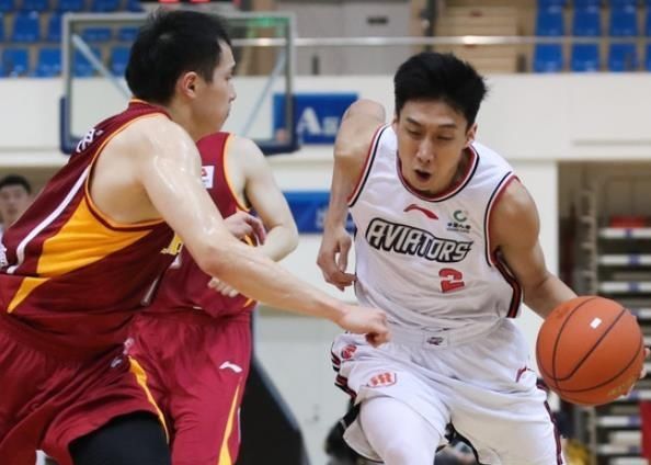 贺希宁|96-107,浙江爆冷惨败给出局队!吴前仅6分2助低迷,妖星22分爆发