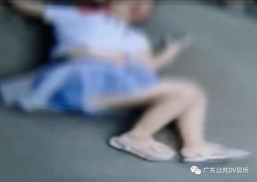  发生|20多人！你们抬车救人的样子真帅！