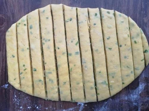 小孩子|小孩子的补钙小零食不用烤箱也能做,一口一个还可以当早餐