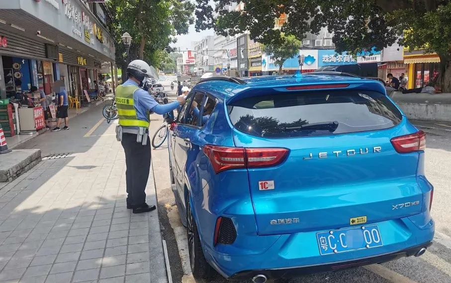 发现|今天交警全天候严查违法，上千司机吃罚单！这类违法被罚得最多！