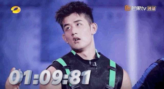 满屏|满屏都是行走的荷尔蒙，这群热血少年我太可了