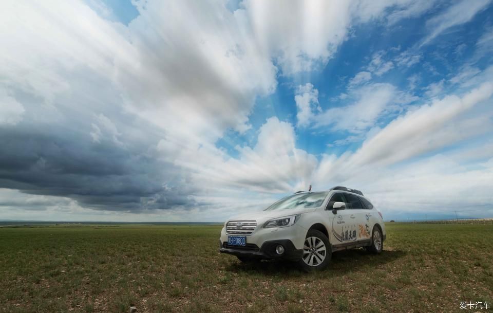 风雨雷电|贝子庙+中蒙边境+草原露营 乌珠穆沁 风雨雷电绿浪秘境行路书