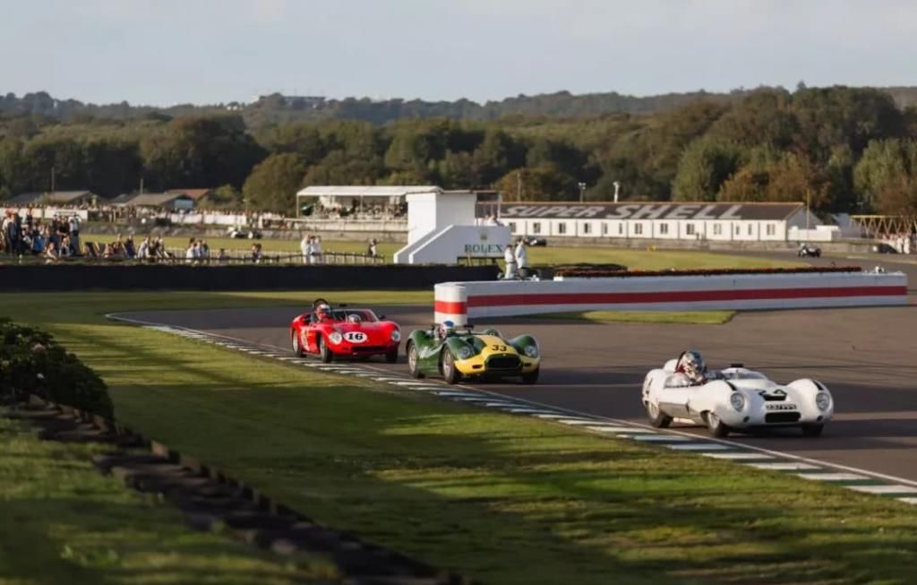 时髦|除了机车和速度,这个比赛还关注谁更时髦