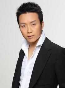  现况|草根逆袭抛弃糟糠女友，娶外国高官之女隐婚9年，李玉刚现况如何