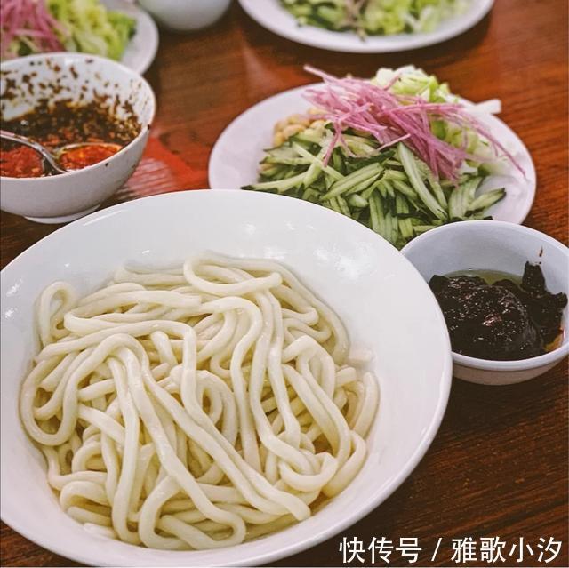 担担面|“中国十大面条”,面汤浓味鲜香,面条根根分明,你全吃过了吗?