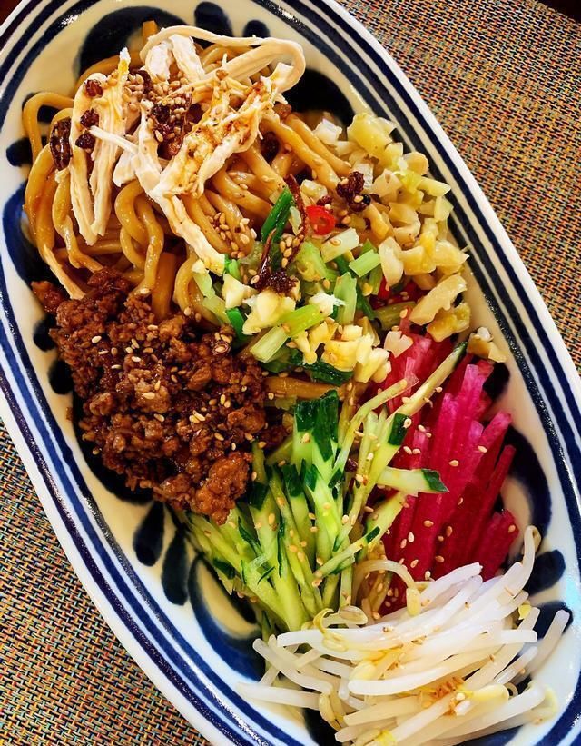  黄磊|看了黄磊晒的私房面，粉丝们大呼：夏天，能吃上这些面就完美了