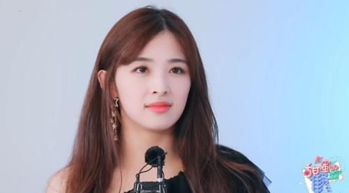  乘风破浪|张含韵称不敢邀请赵丽颖助演，被问其中缘由，表情说明一切