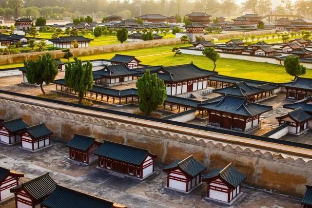  星球|一夜爆红上榜孤独星球！这个古城美食不输成都，景区免费高铁直达